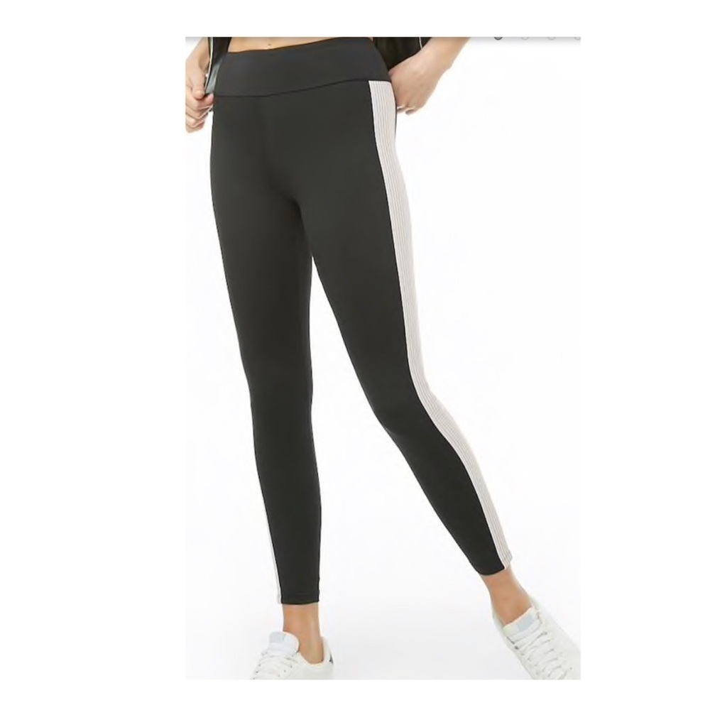Forever 21 Active Metallic Striped Leggings (NWT)